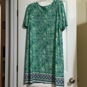 Green, flutter sleeve, knee-length dress